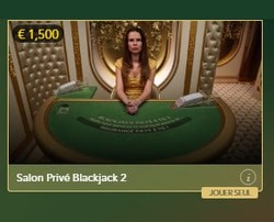 3 tables en live Blackjack Salon Privé pour joueurs VIP