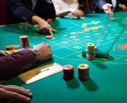 150 tables en live sur Casino Extra dont 10 tables de roulette Authentic Gaming