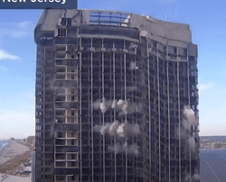 Dynamitage du Trump Plaza Casino d'Atlantic City