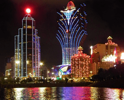 Les casinos de Macao assouplissent les restrictions des règles sanitaires contre le Covid-19