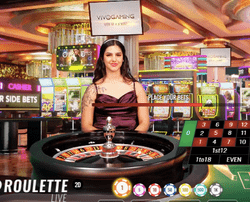 Croupière en studio de Las Vegas Roulette